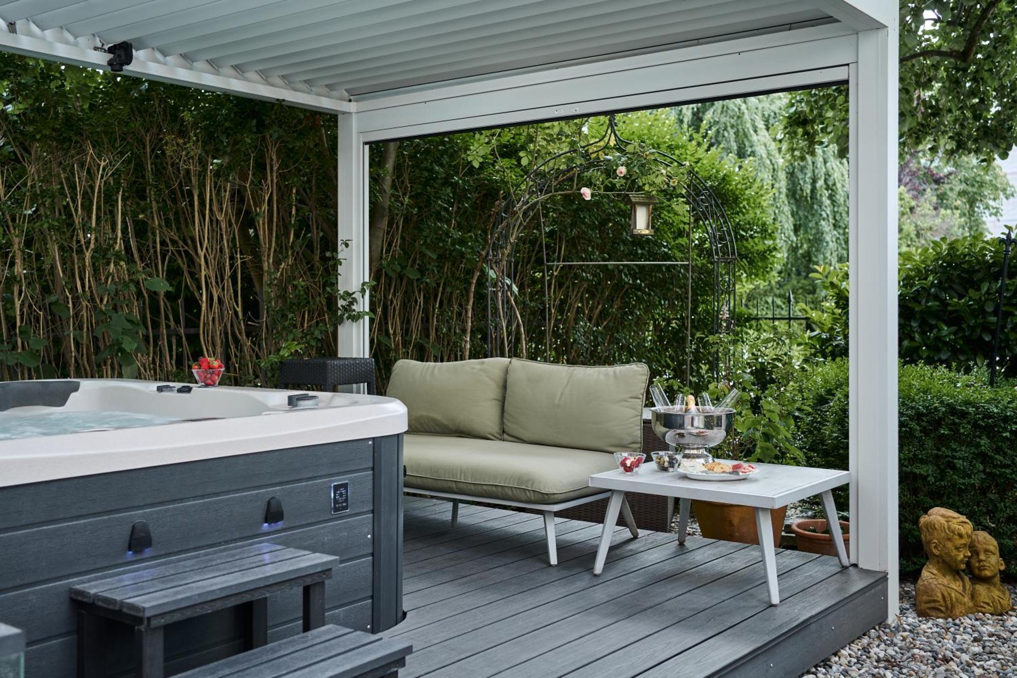 Historical Luxury Homes - Stadtvilla Mit Jacuzzi Und Garten Freiburg im Breisgau Exterior foto